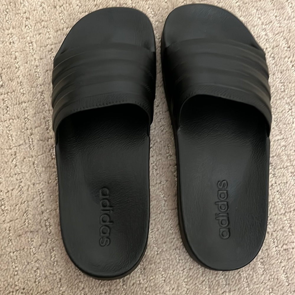 NWOT adidas slides